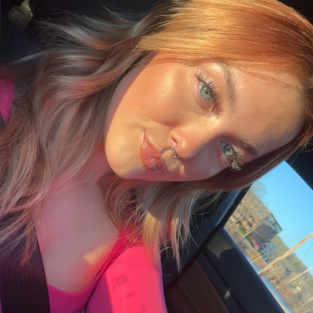 Meet your Posher, Savannah